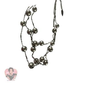 COLDWATER CREEK Silver Vega Bead necklace
